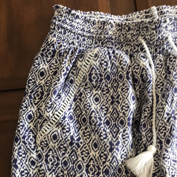 Briggs Linen Blend Pull on Shorts size small - Picture 2 of 12